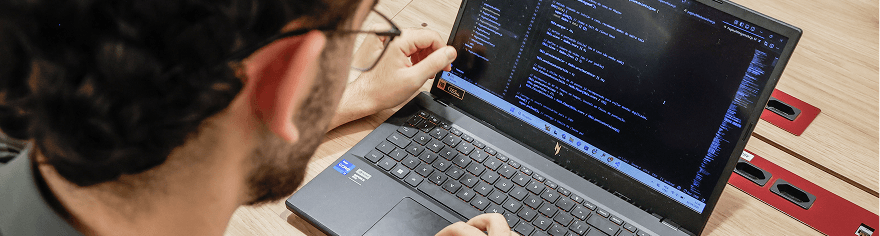 Aprender fazendo  a teoria vira solução real